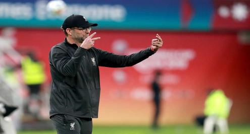 كلوب: صلاح لم يأت من أجل الجوائز الفردية.. وكل تفكيره في الفريق